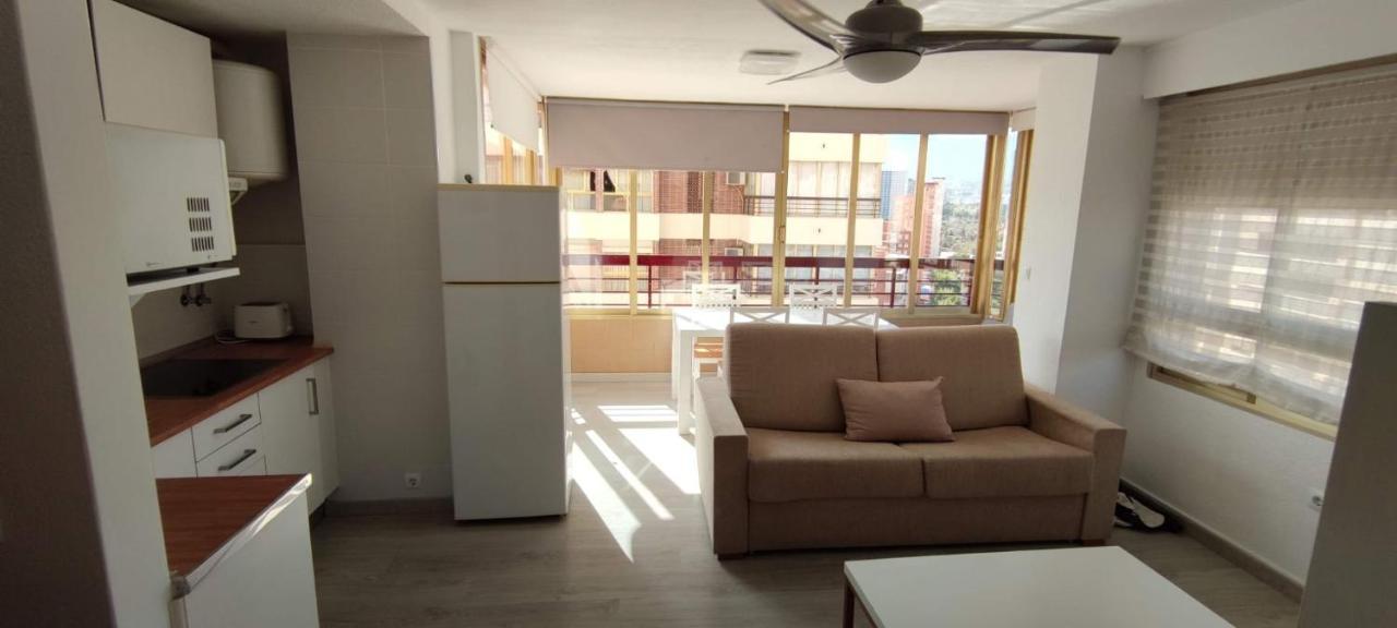 Precioso Apartamento Con Piscina Y Vistas Al Mar Mediterraneo. 베니돔 외부 사진